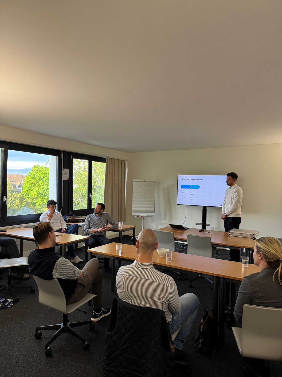 JCI Basel - Master your negotiation skills training